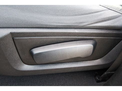Used 2020 RAM 1500 Tradesman w/ Chrome Plus Package RWD image 33