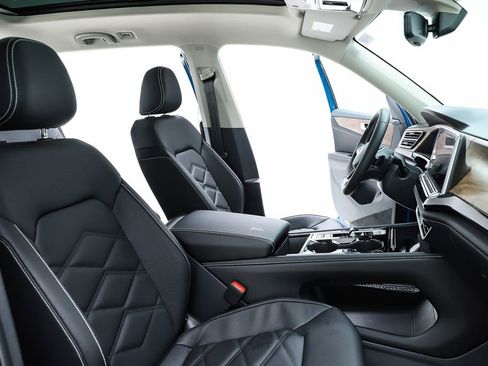 New 2026 Volkswagen Atlas SE image 36