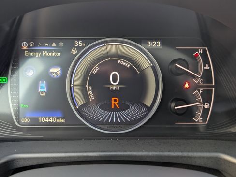 Certified 2025 Lexus ES 300h 300h image 30