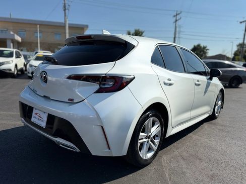 Used 2019 Toyota Corolla SE w/ Carpet Mat Package FWD image 3