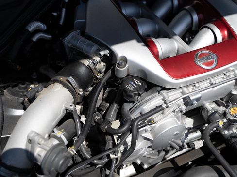 Used 2013 Nissan GT-R Black Edition AWD/4WD image 94