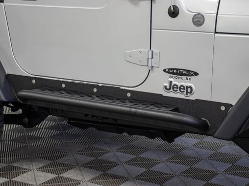 Used 2006 Jeep Wrangler Rubicon AWD/4WD image 12