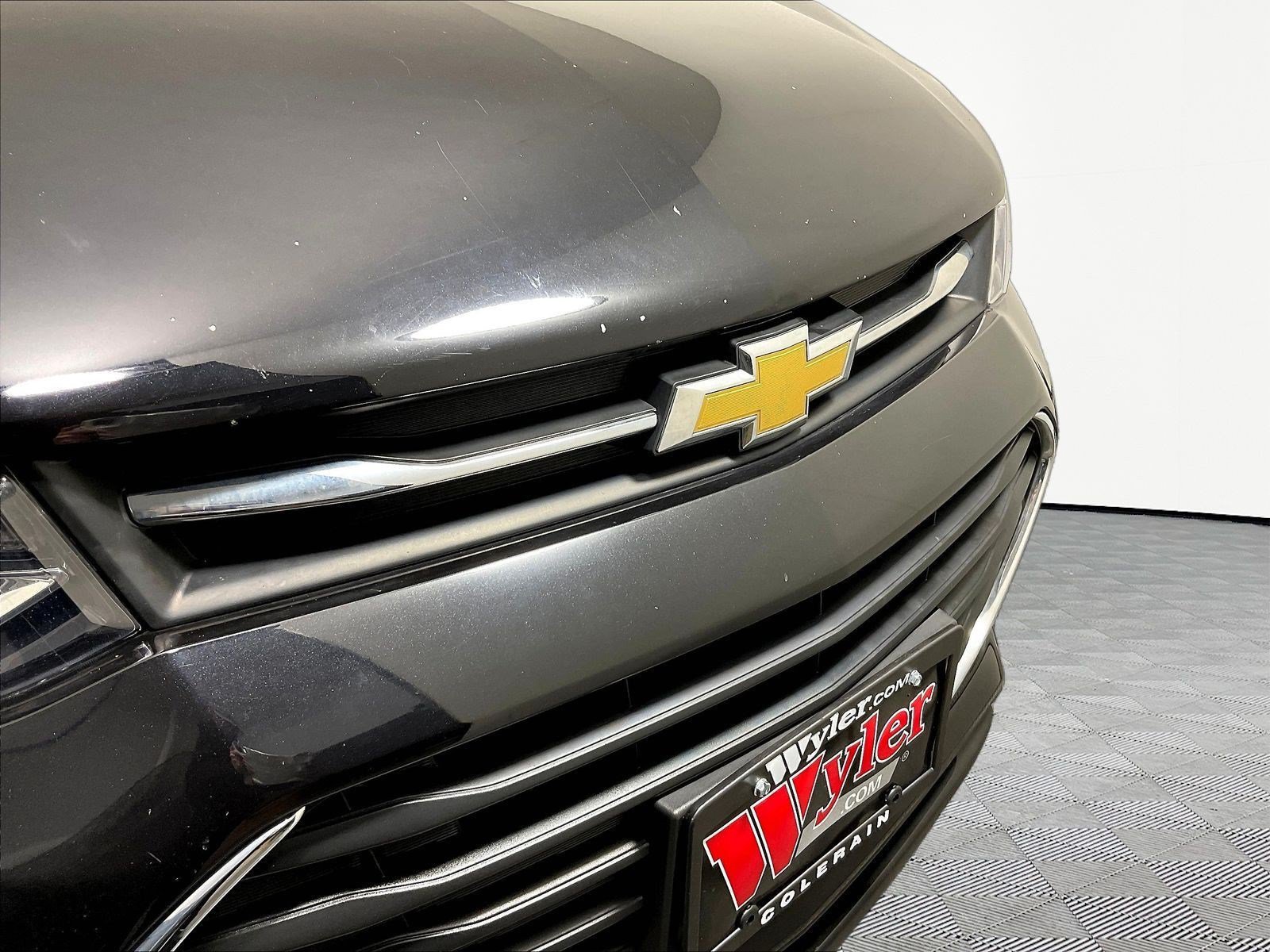 Used 2020 Chevrolet Trax LS w/ Tint and Cruise Package FWD image 30