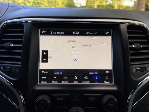 Used 2018 Jeep Grand Cherokee SRT AWD/4WD image 24