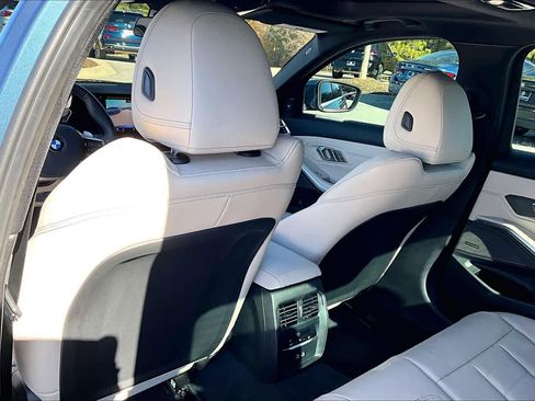 Certified 2025 BMW 330i 330i w/ Premium Package image 23