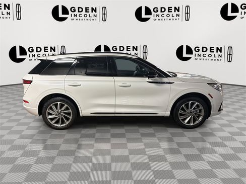 Used 2025 Lincoln Corsair Grand Touring w/ Equipment Group 301A image 9