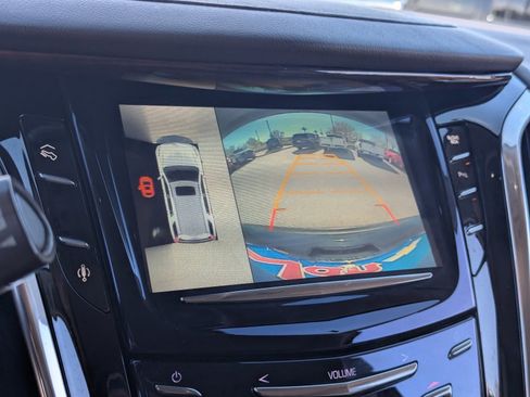 Used 2016 Cadillac Escalade Luxury image 28