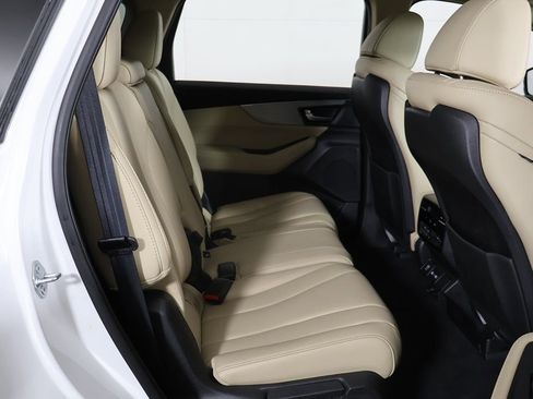 Used 2023 Acura MDX SH-AWD image 31