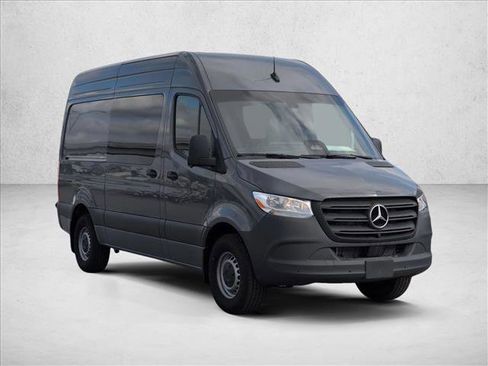 New 2025 Mercedes-Benz Sprinter 2500 image 3