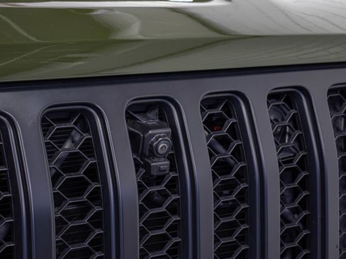 Used 2023 Jeep Wrangler Rubicon 392 image 14