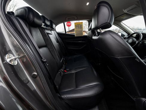 Used 2025 MAZDA MAZDA3 s image 29