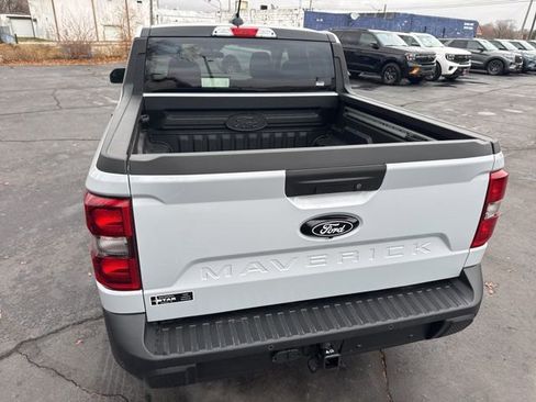New 2025 Ford Maverick XLT w/ XLT Luxury Package image 4
