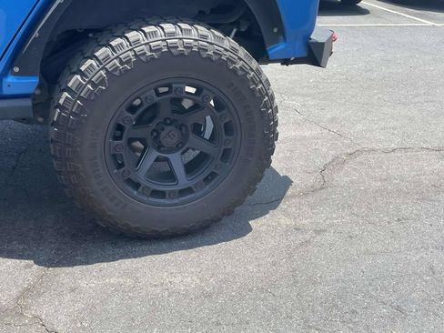 Used 2022 Jeep Wrangler Unlimited Sport AWD/4WD image 13