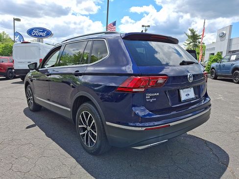 Used 2021 Volkswagen Tiguan SE w/ Panoramic Sunroof Package AWD/4WD image 4