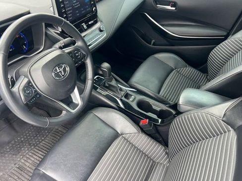 Used 2022 Toyota Corolla XSE FWD image 10