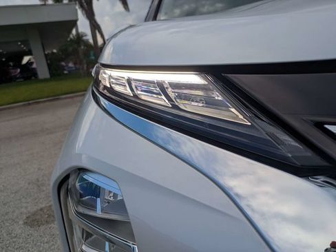 New 2026 Mitsubishi Outlander SE FWD image 10