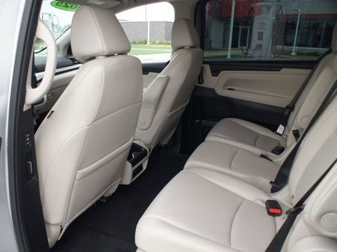 Used 2025 Honda Odyssey EX-L image 15