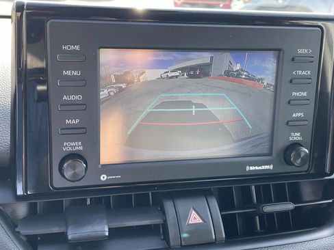 Used 2022 Toyota RAV4 XLE image 20