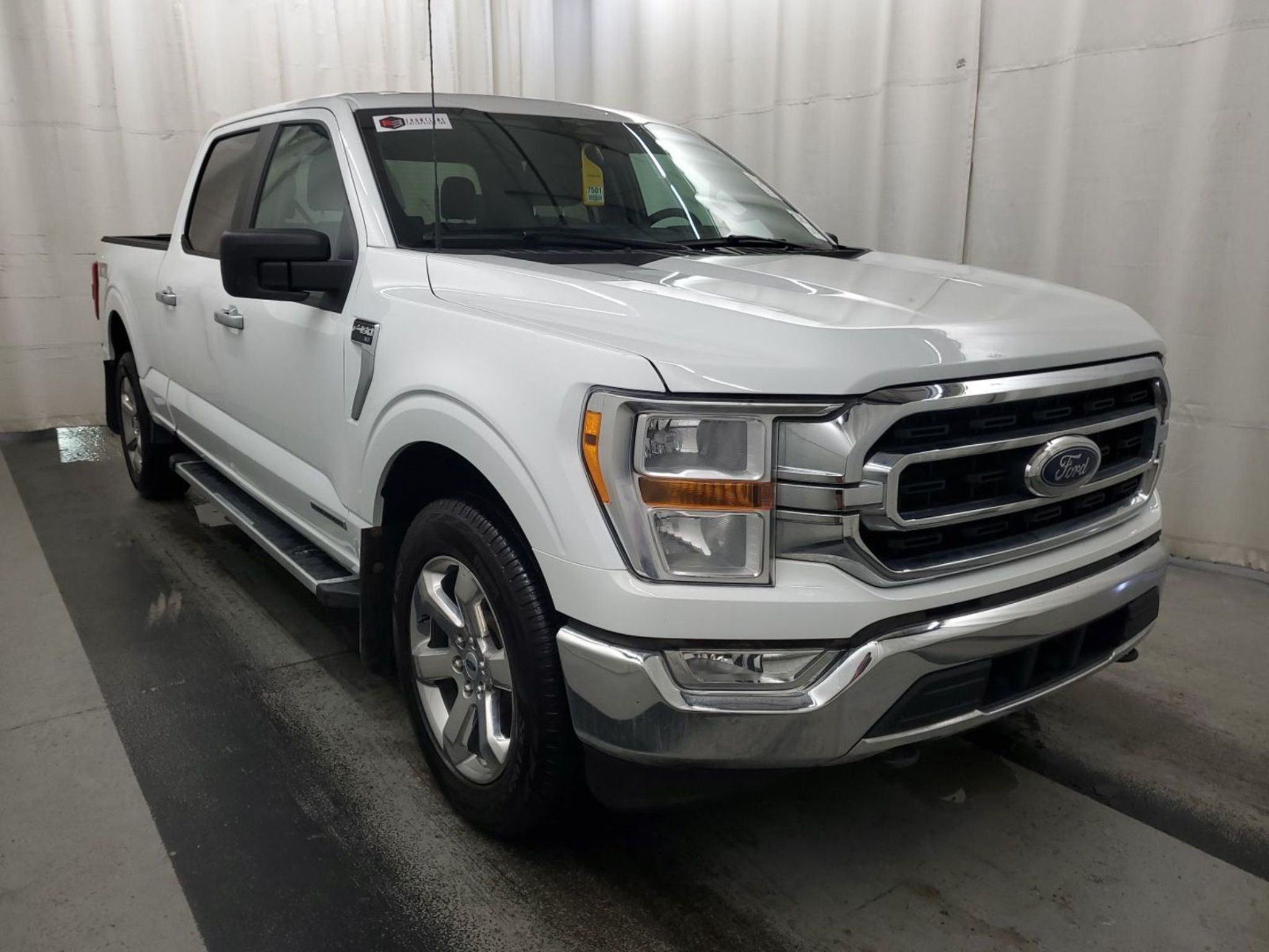 Used 2023 Ford F150 XLT w/ Max Trailer Tow Package AWD/4WD image 3