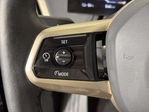 Used 2024 BMW iX xDrive50 w/ Premium Package AWD/4WD image 21
