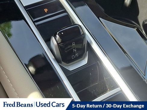 Certified 2025 Volkswagen Atlas SEL Premium R-Line AWD/4WD image 16