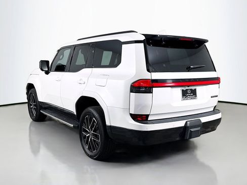 Certified 2024 Lexus GX 550 w/ Accessory Package (Z1) AWD/4WD image 7