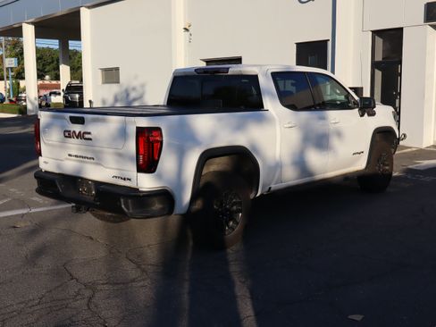 Used 2023 GMC Sierra 1500 AT4X AWD/4WD image 21