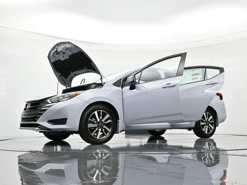 New 2025 Nissan Versa SV w/ Trunk Package FWD image 48