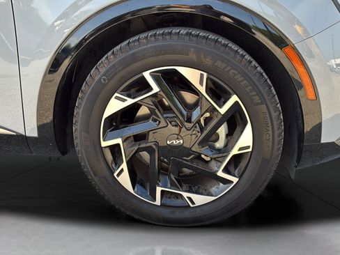 Used 2025 Kia Sportage SX FWD image 31