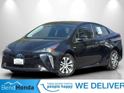 Used 2021 Toyota Prius LE AWD/4WD image 1