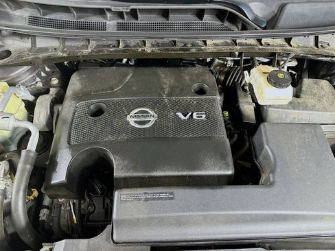 Used 2016 Nissan Murano Platinum w/ Platinum Technology Package AWD/4WD image 13