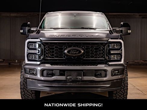 Used 2025 Ford F250 Lariat w/ Lariat Ultimate Package image 4