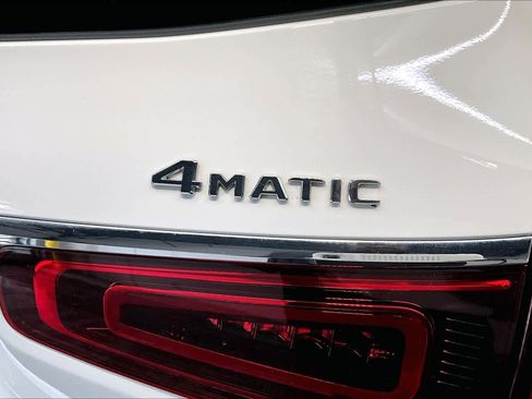 Used 2022 Mercedes-Benz GLS 450 4MATIC image 10