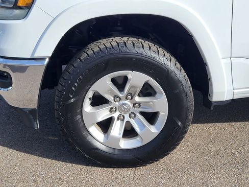 Used 2020 RAM 1500 Laramie w/ Off Road Group image 9