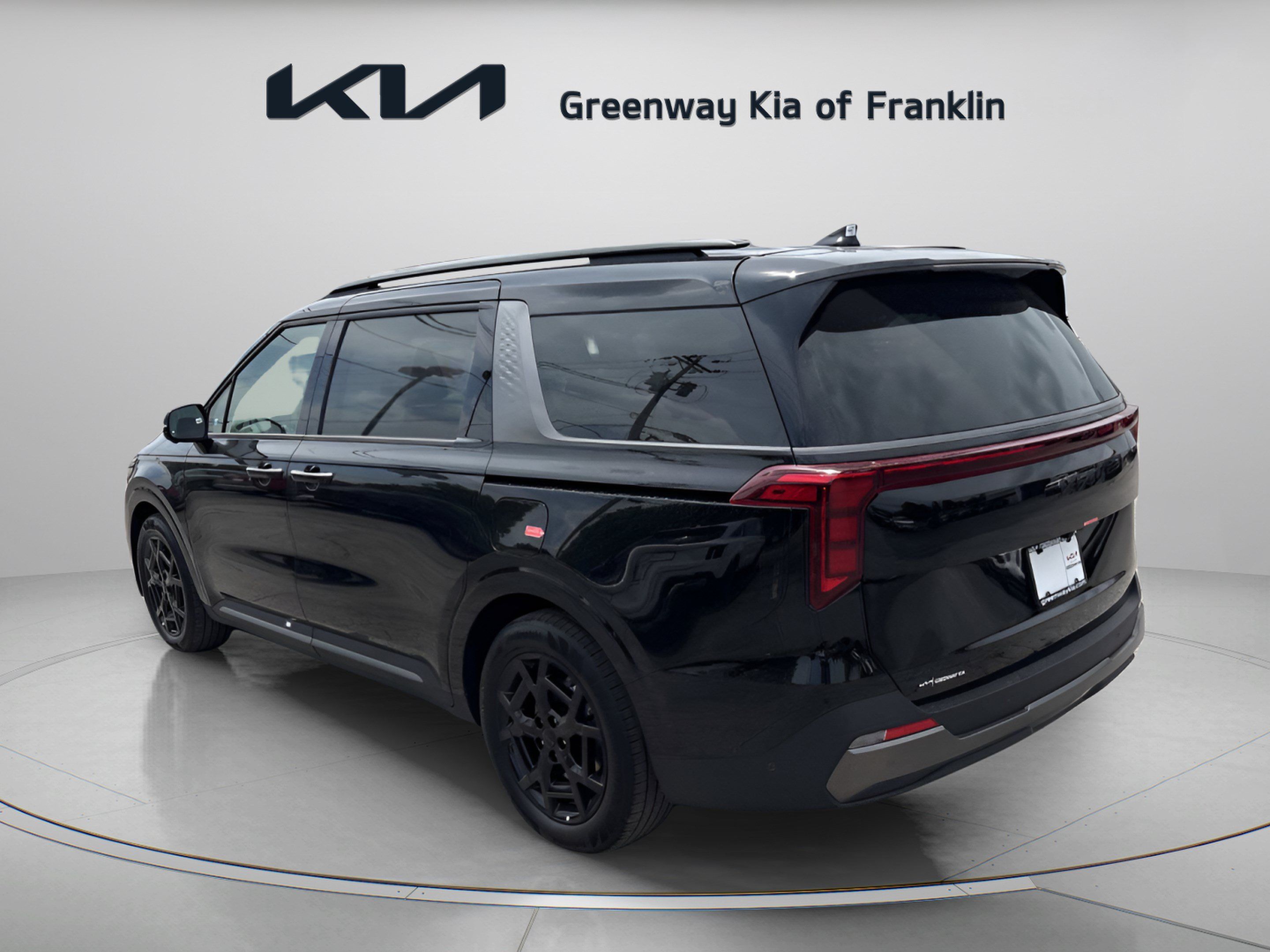New 2027 Kia Carnival SX w/ Dark Edition Package FWD image 5