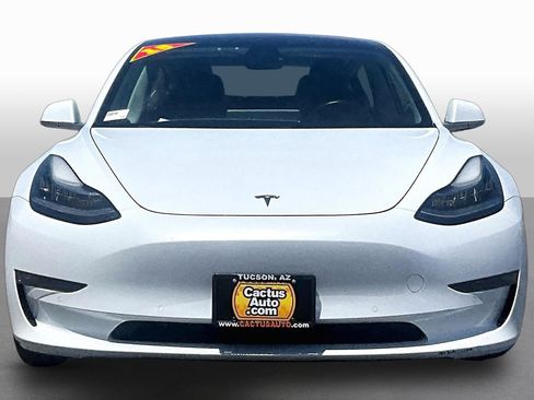 Used 2018 Tesla Model 3 Long Range RWD image 3