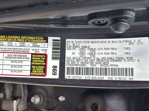 Used 2022 Toyota Tacoma SR5 w/ Technology Package RWD image 15