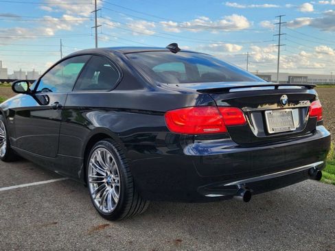Used 2011 BMW 335i xDrive Coupe AWD/4WD image 3