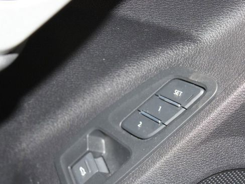 Used 2023 Audi Q3 2.0T Premium Plus w/ Premium Plus Package image 39