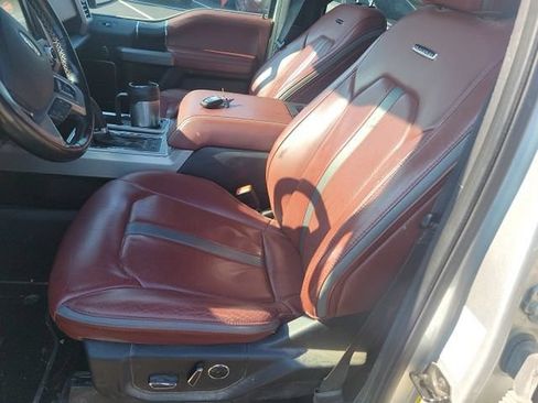 Used 2019 Ford F150 Platinum w/ Equipment Group 701A Luxury AWD/4WD image 16