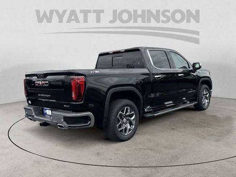 New 2026 GMC Sierra 1500 SLT AWD/4WD image 5