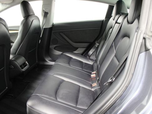 Used 2023 Tesla Model 3 Performance image 21