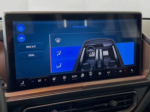 New 2026 Ford Bronco Sport Outer Banks w/ Outer Banks Tech Package+ AWD/4WD image 9
