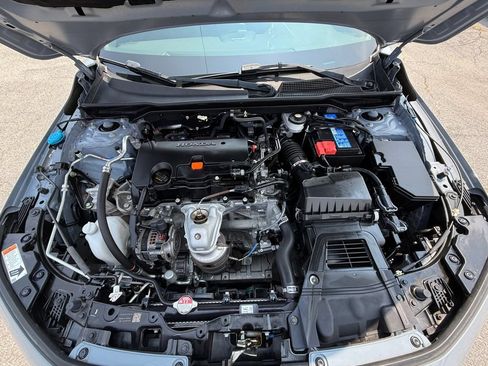 Used 2023 Honda Civic Sport image 24