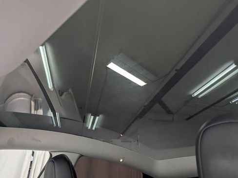 Used 2023 Tesla Model Y Long Range image 14