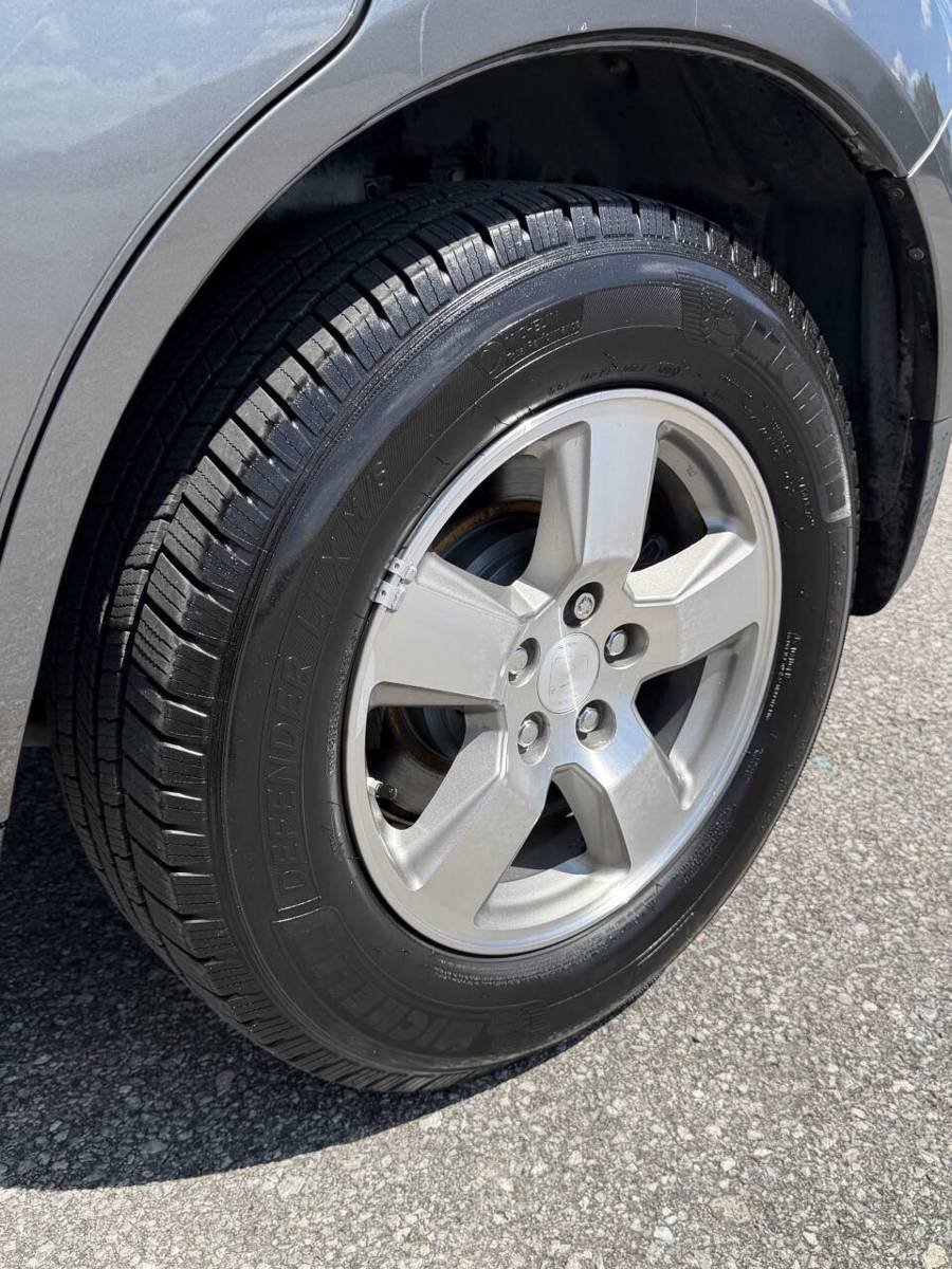 Used 2010 Honda Pilot EX-L image 4