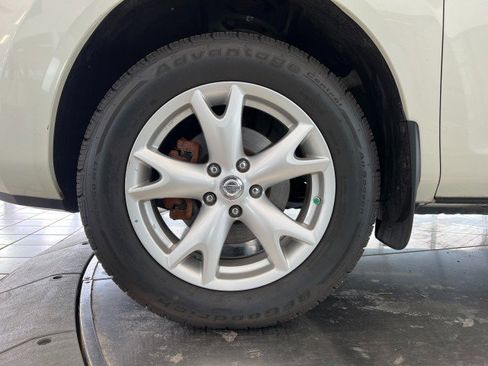 Used 2009 Nissan Rogue SL w/ Premium Pkg image 39