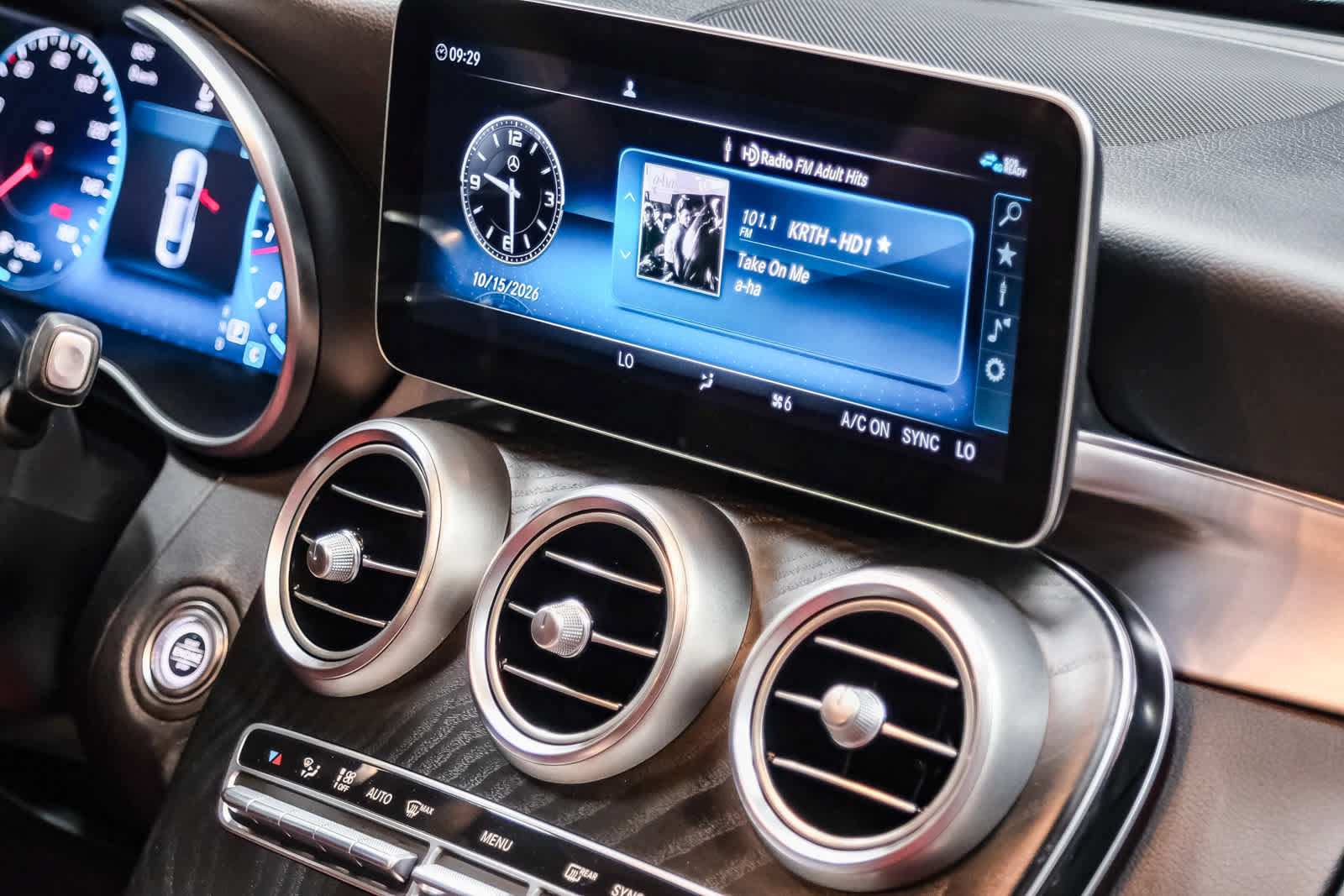 Used 2019 Mercedes-Benz C 300 Coupe image 16