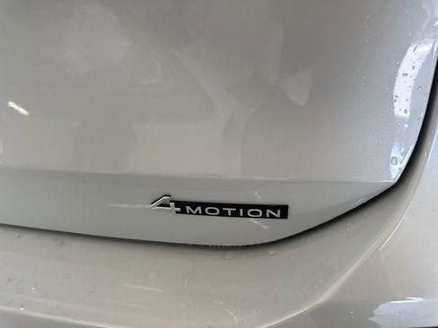 New 2026 Volkswagen Tiguan SE R-Line AWD/4WD image 28