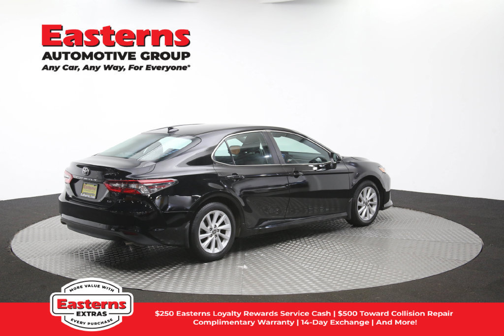 Used 2024 Toyota Camry LE FWD image 39